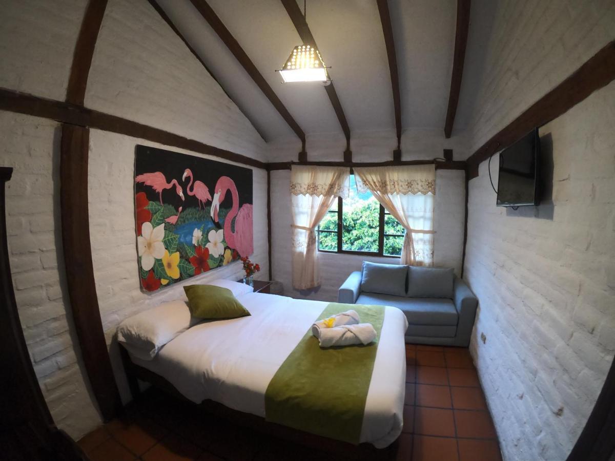 Hostal Inti Luna Baños Buitenkant foto