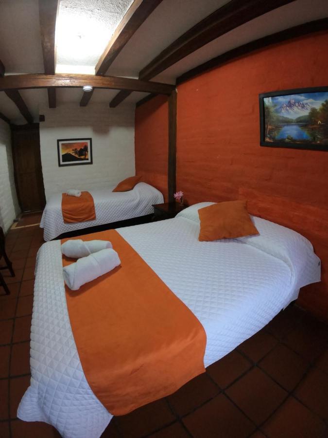 Hostal Inti Luna Baños Buitenkant foto