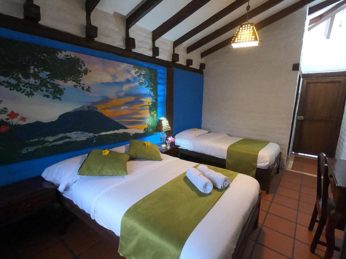 Hostal Inti Luna Baños Buitenkant foto