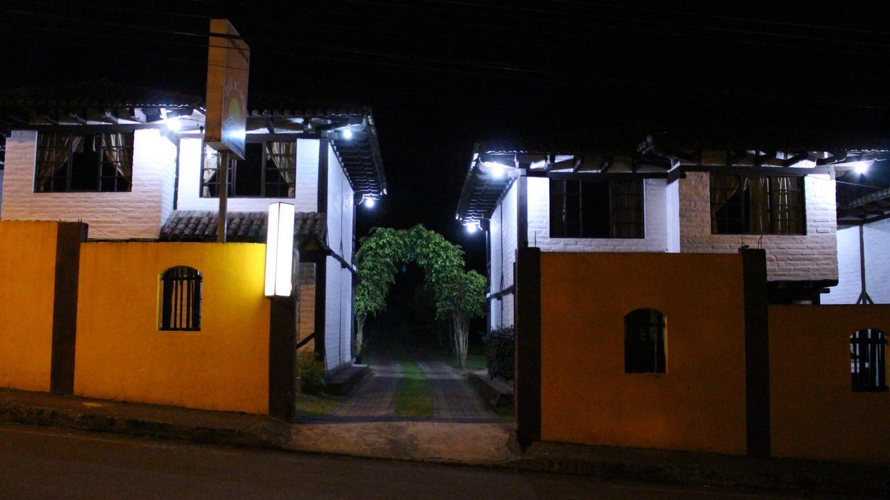Hostal Inti Luna Baños Buitenkant foto